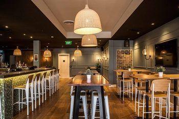Crown Surry Hills Inn 4*