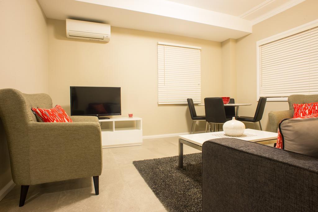 Amaaze Airport Apartments Sydney