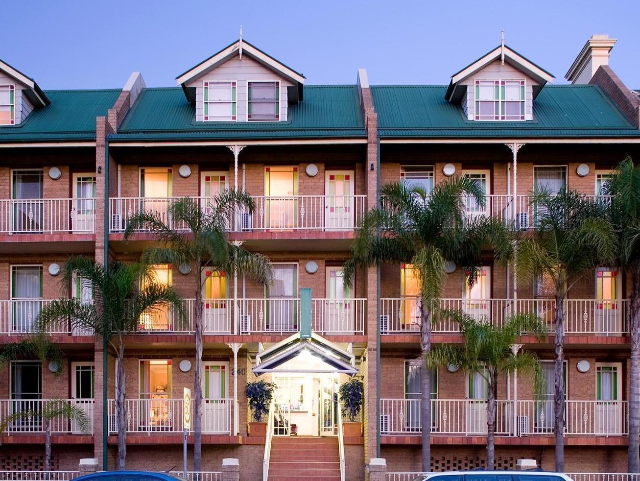 Hotel Railway Sydney