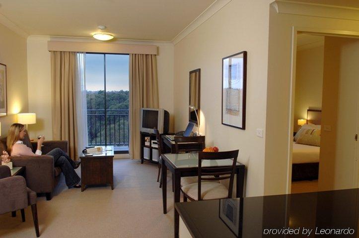 Oaks North Ryde 4*