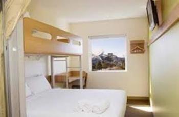 Ibis Budget Olympic Park 3*