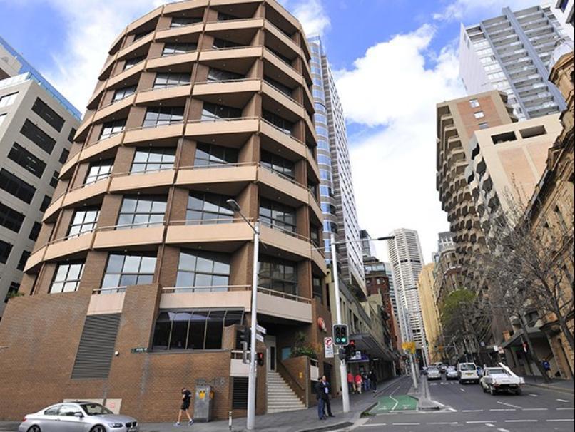 Metro On Darling Harbour 3*