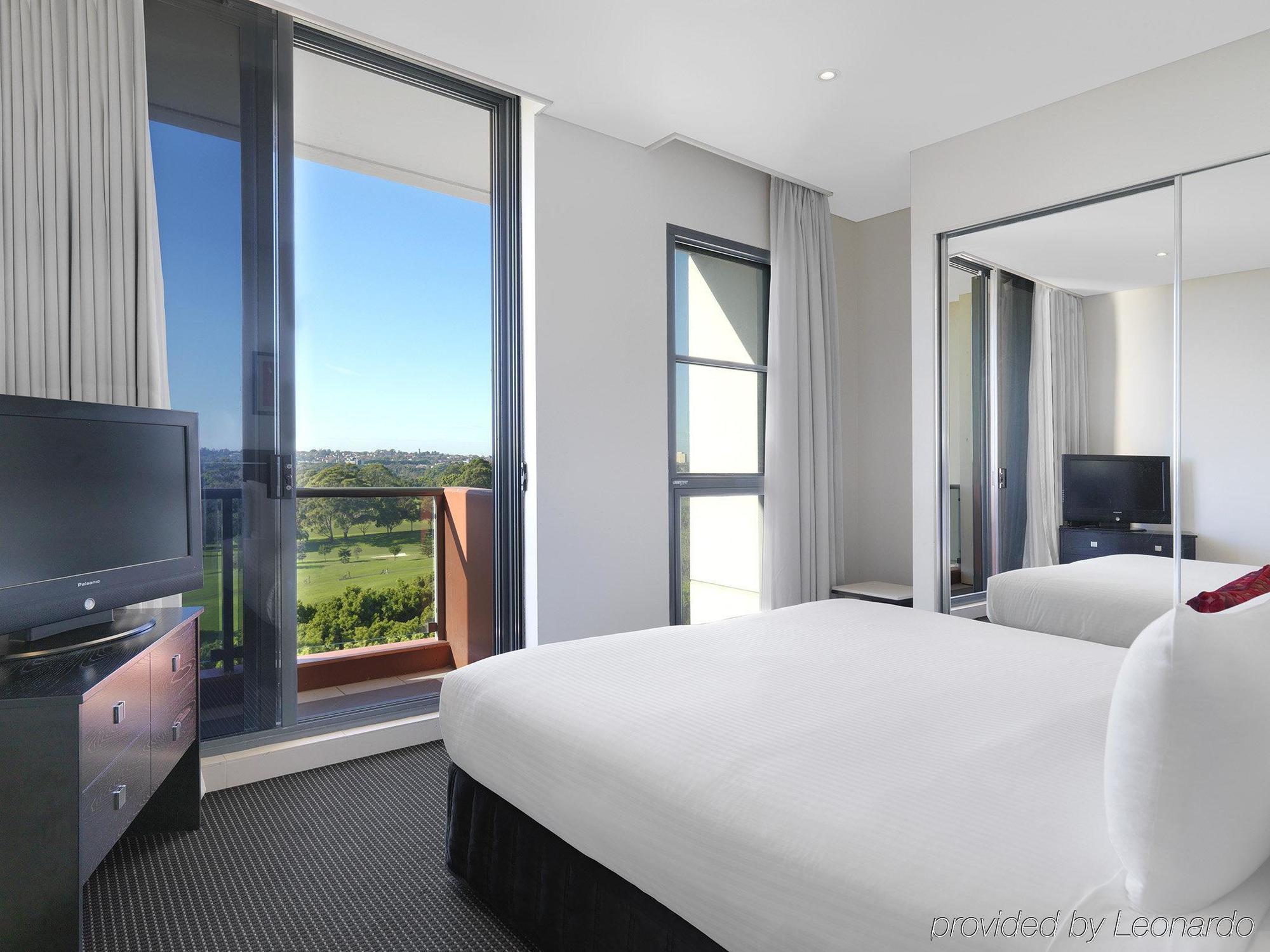 Meriton Waterloo 5* Sydney