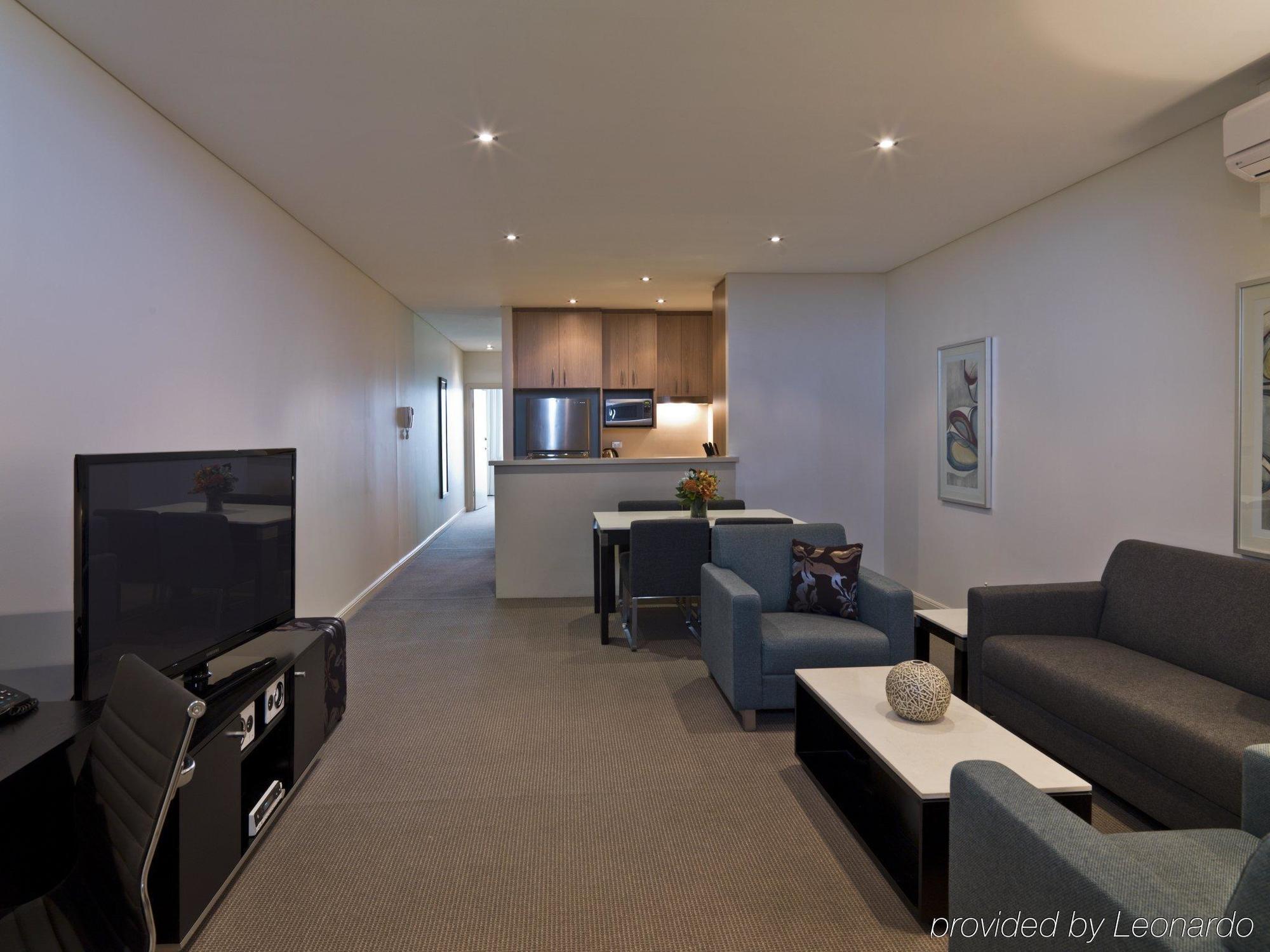 Meriton Waterloo 5* Sydney