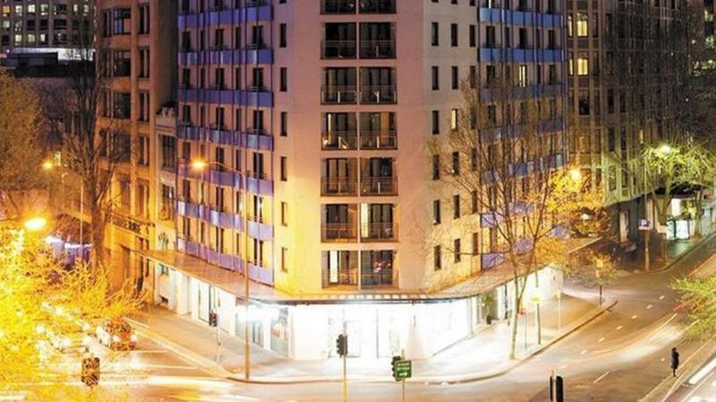 Hotel Club Wyndham Sydney, Trademark Collection By Wyndham