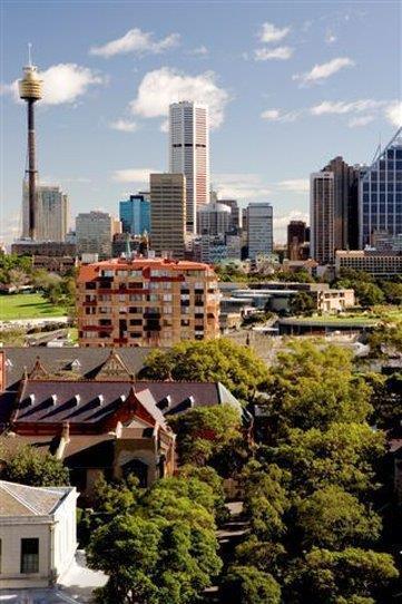 Macleay 4* Sydney
