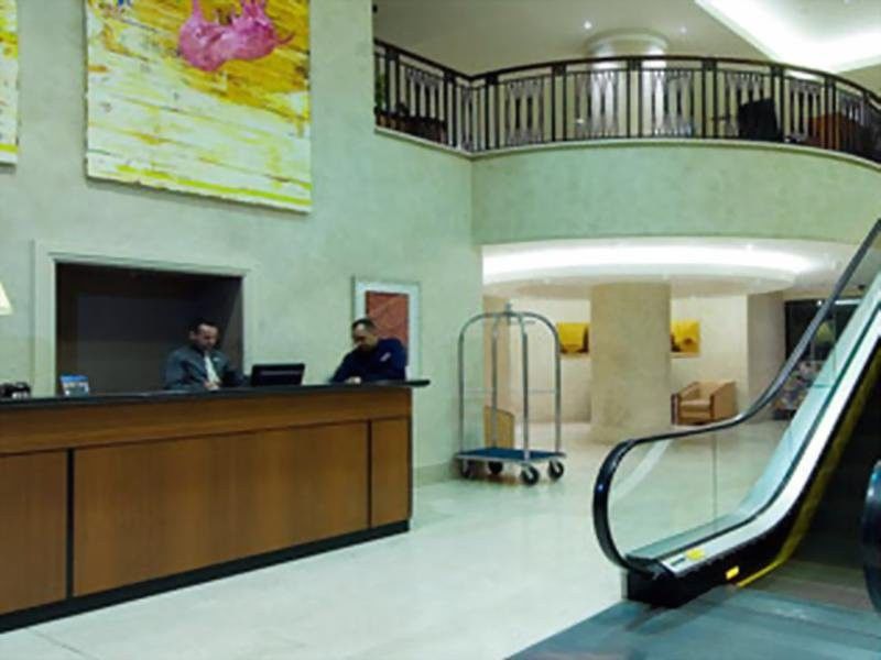 Rydges World Square 4*