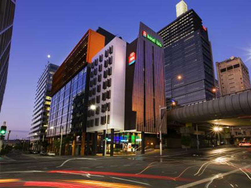Hotel Ibis Barangaroo Sydney