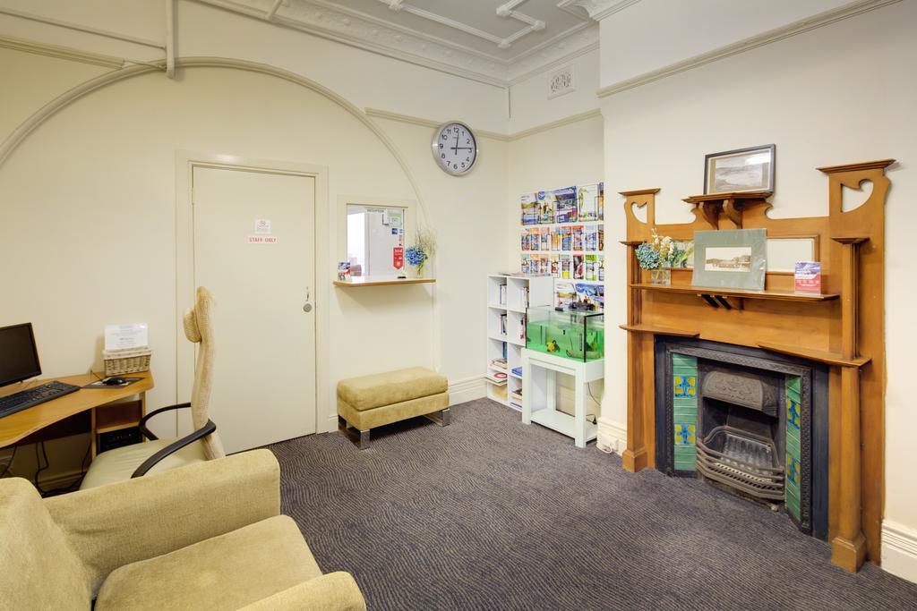 Hotel Neutral Bay