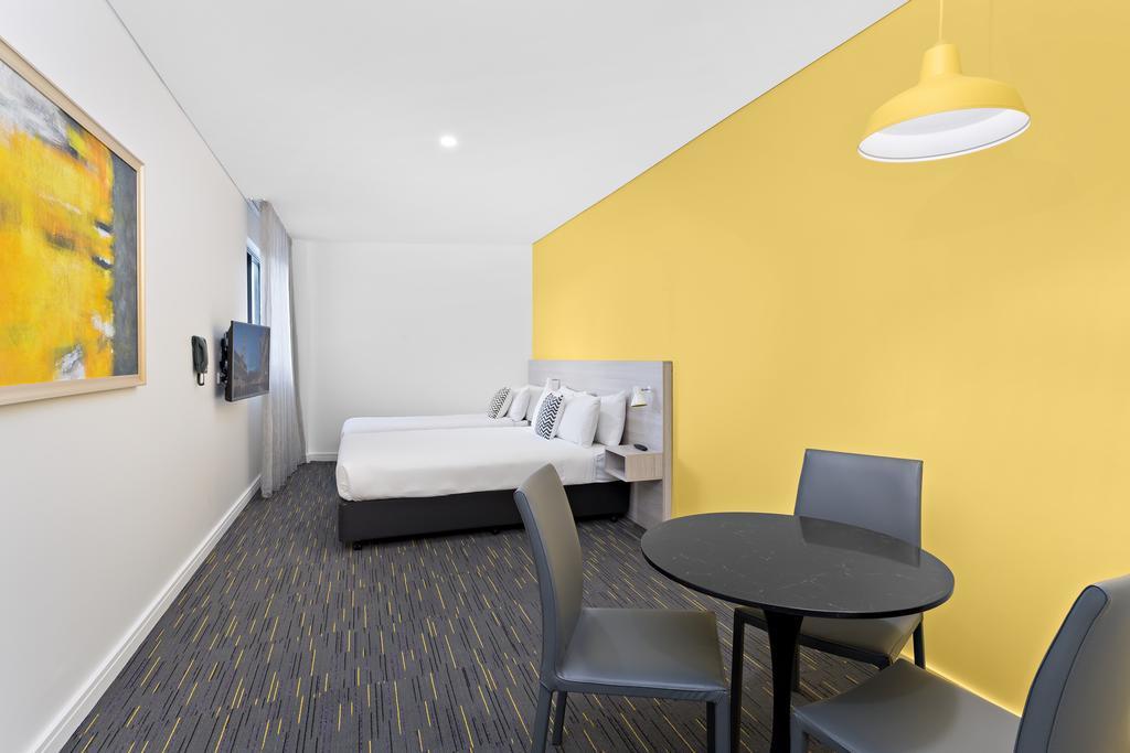 Hotel Value Square
