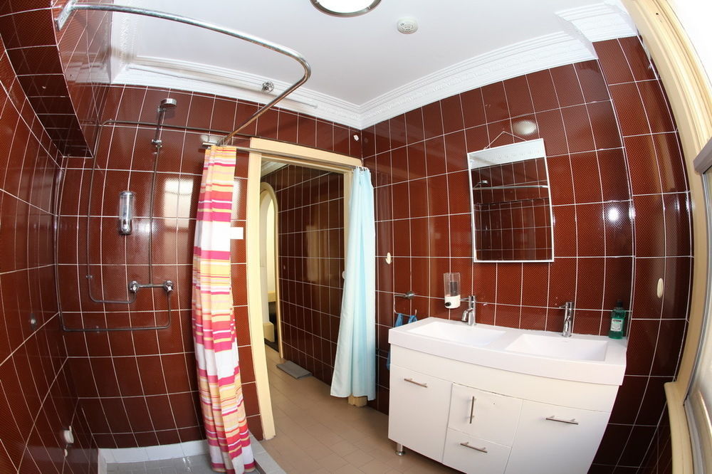 Venus By The Harbour Budget 3*