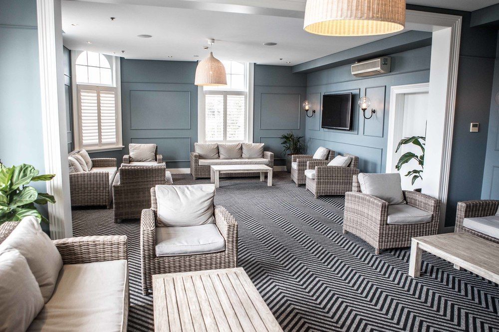 Crown Surry Hills 4*