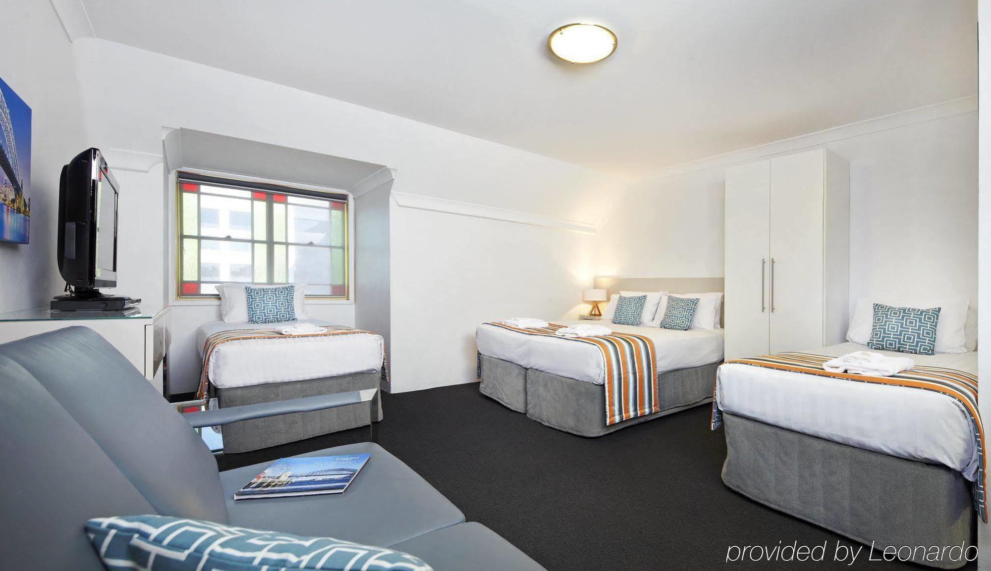 Railway Hotel 3*