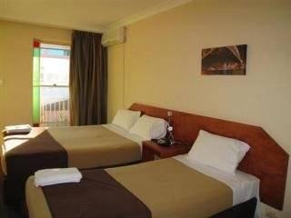 Railway 3* Sydney