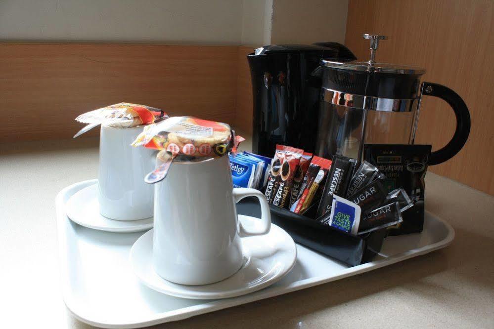 Hotel Ibis World Square 3*