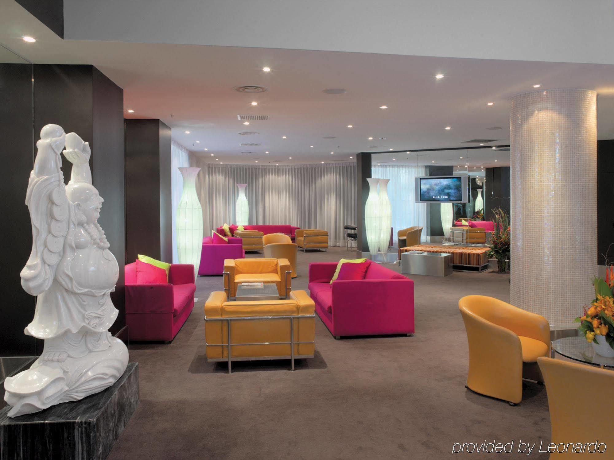 Vibe Hotel 4*