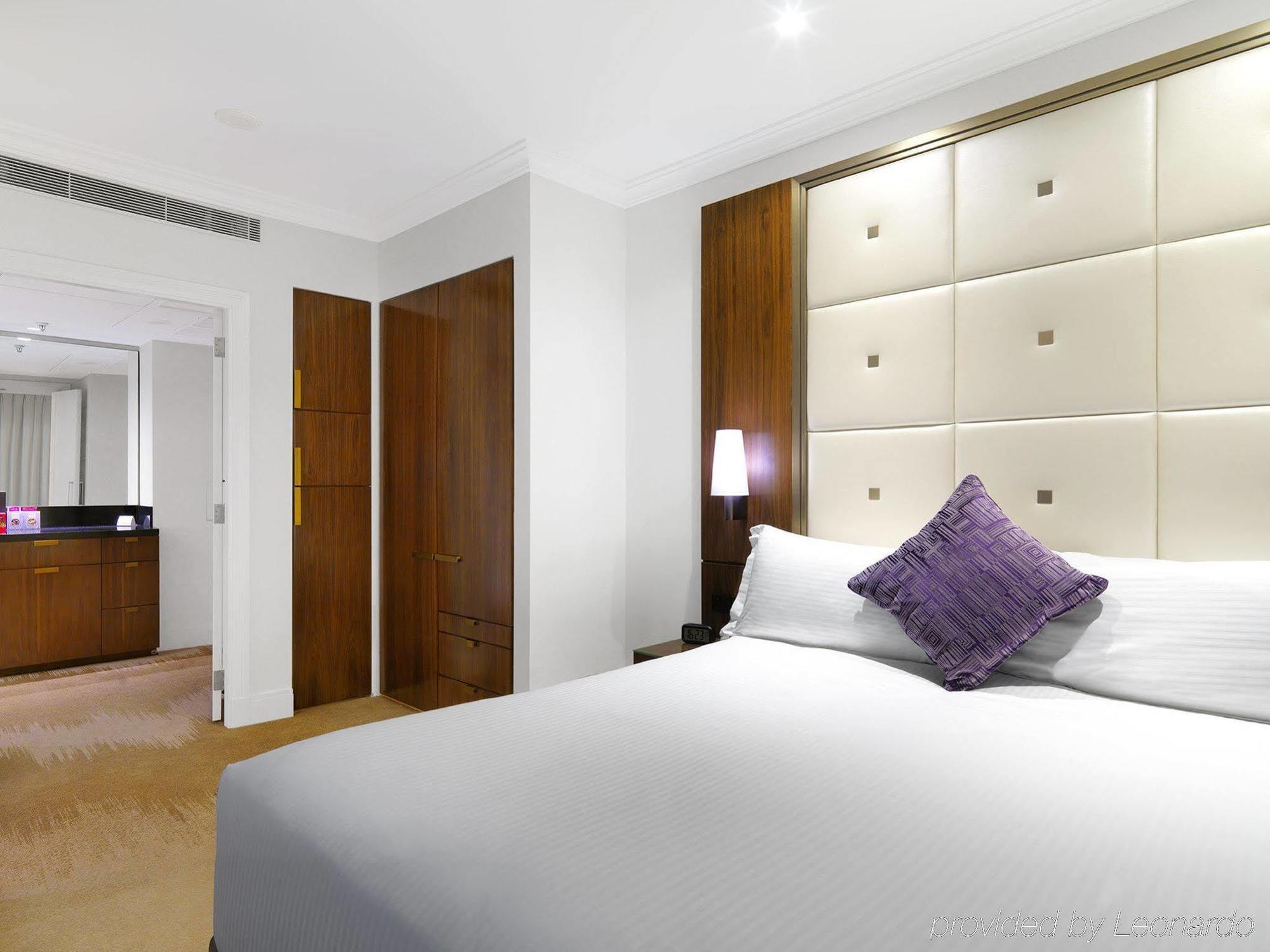 Amora Jamison Hotel Sydney