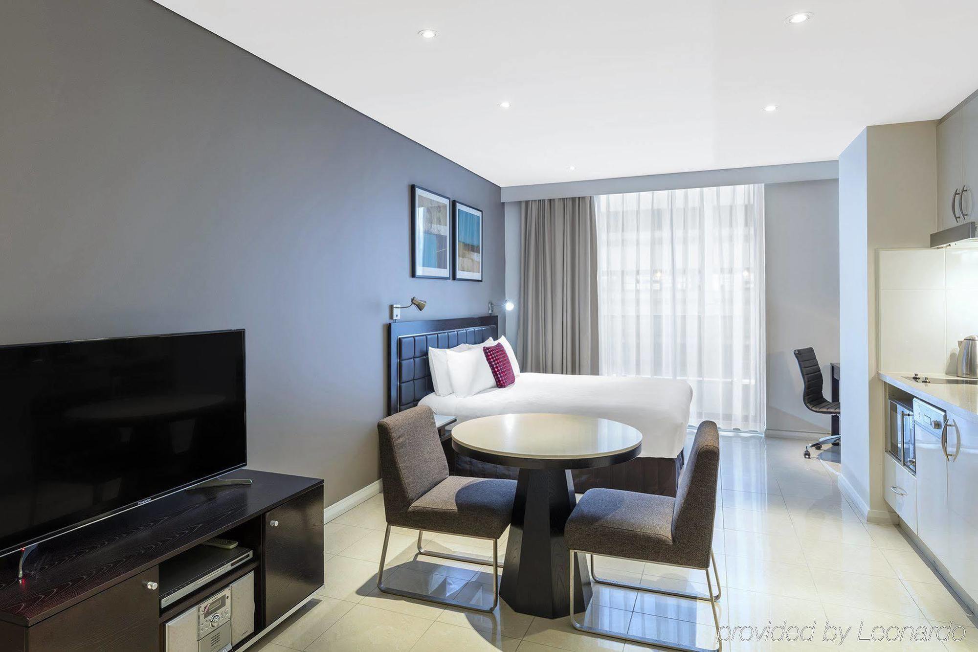 Meriton Pitt Street, Sydney