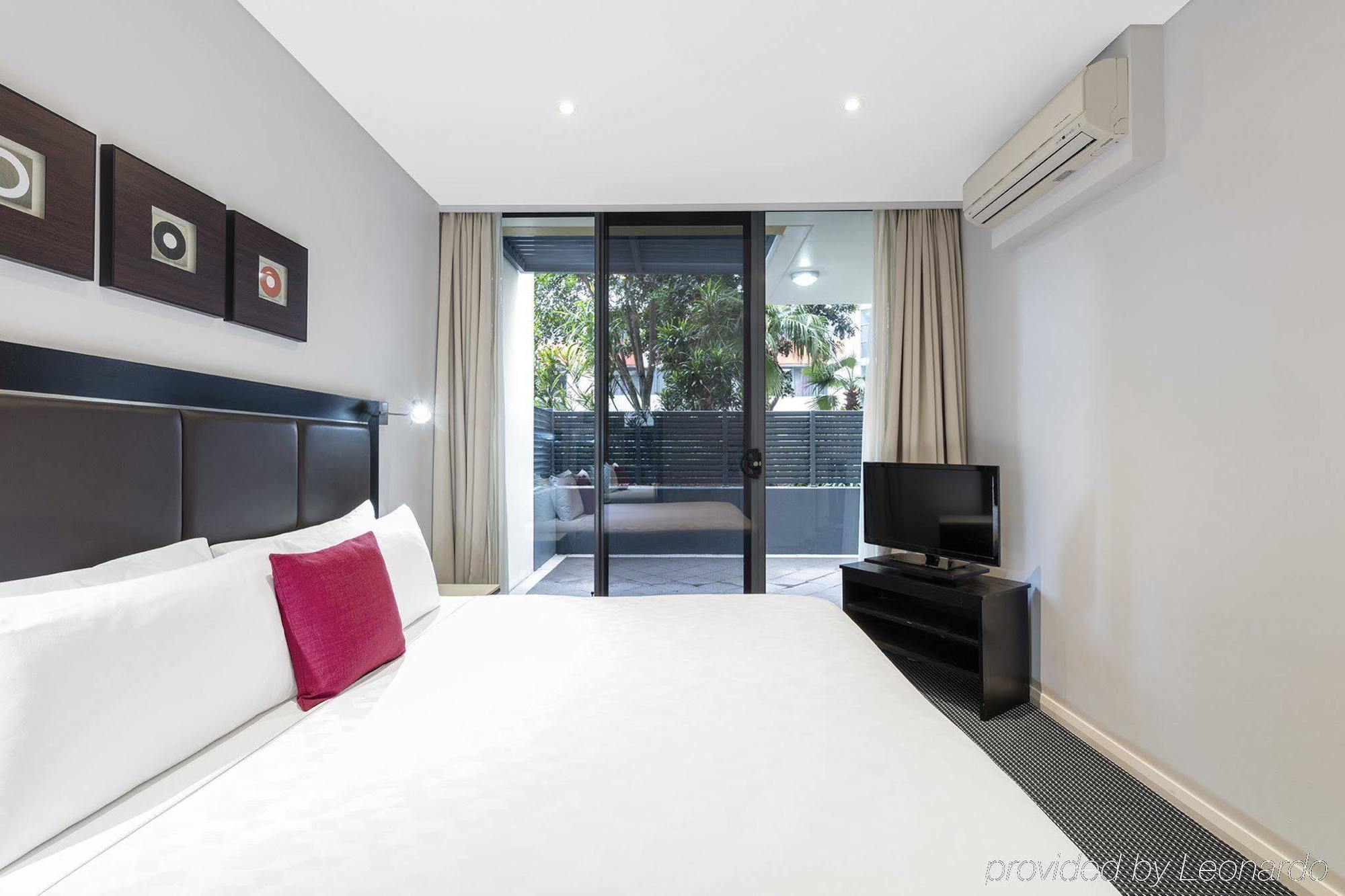 Meriton Waterloo 5* Sydney