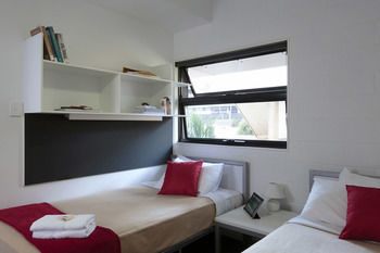 Western Sydney University Village- Parramatta Campus Hotel