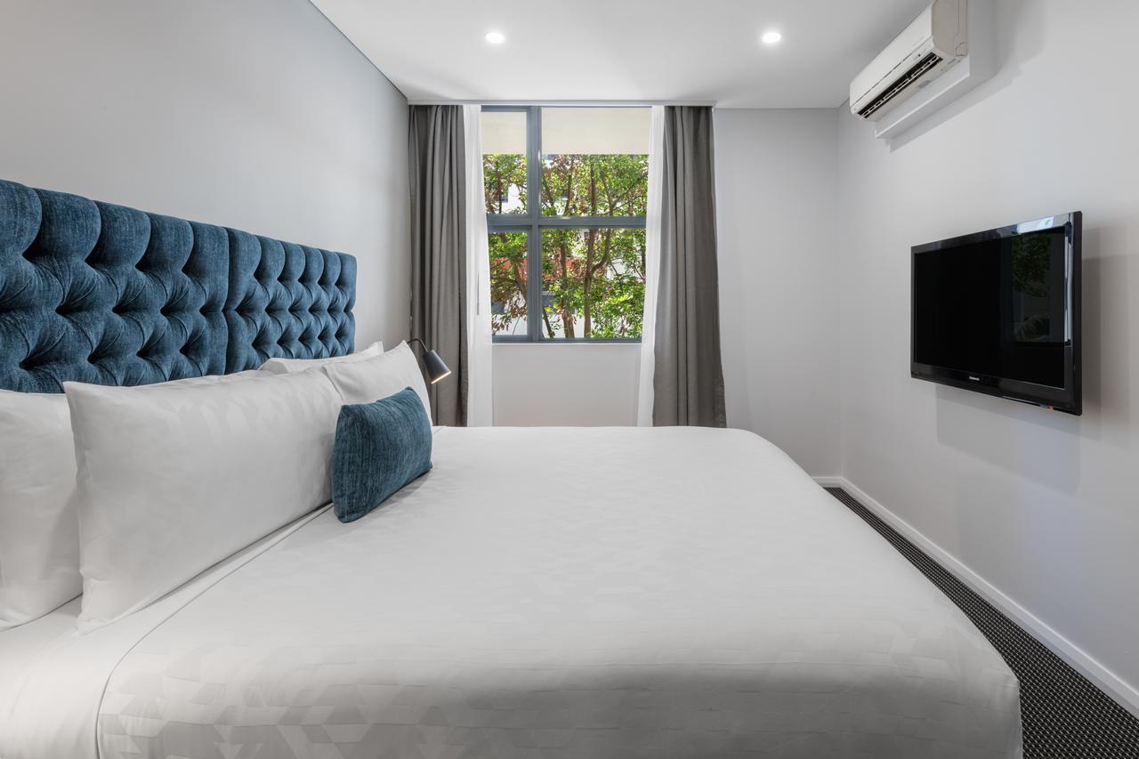 Meriton Waterloo 5*