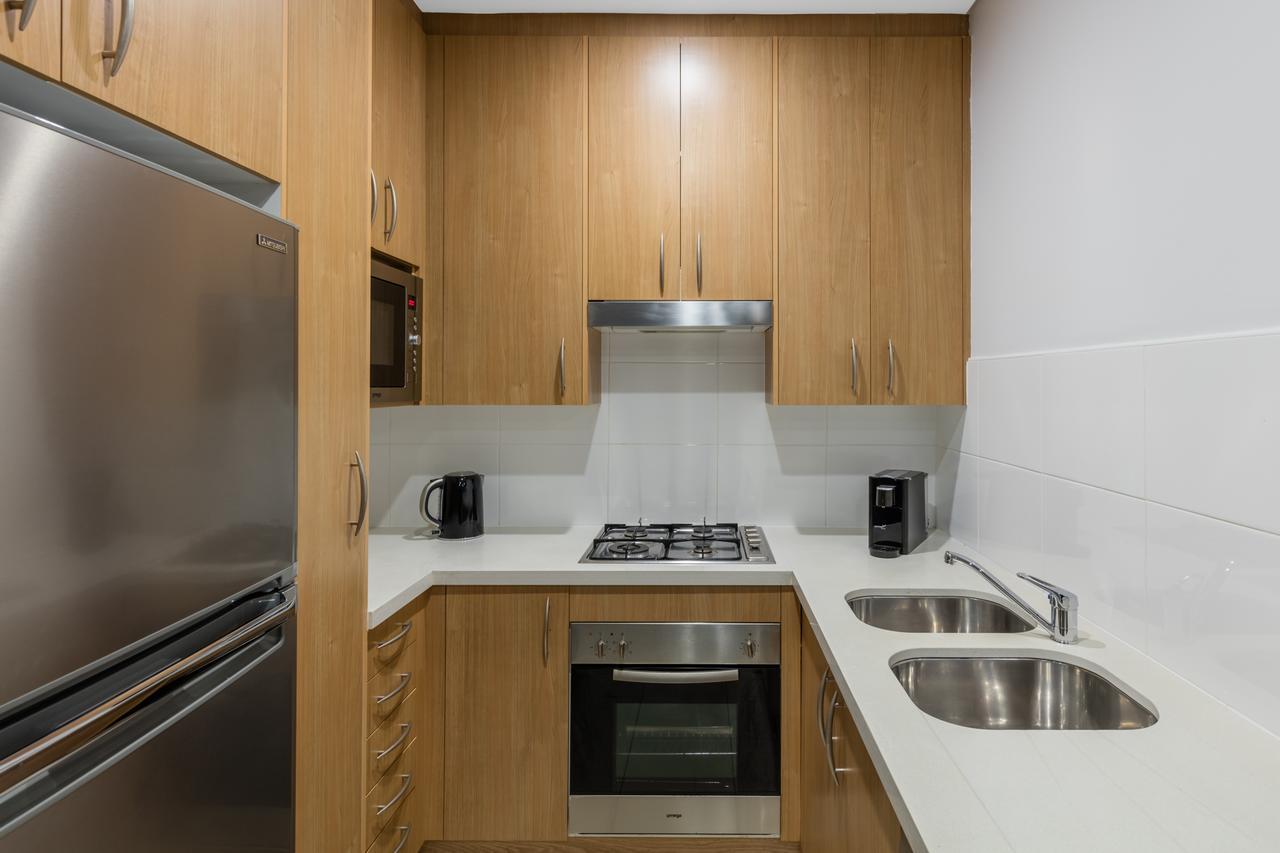 Hotel Meriton Waterloo Sydney