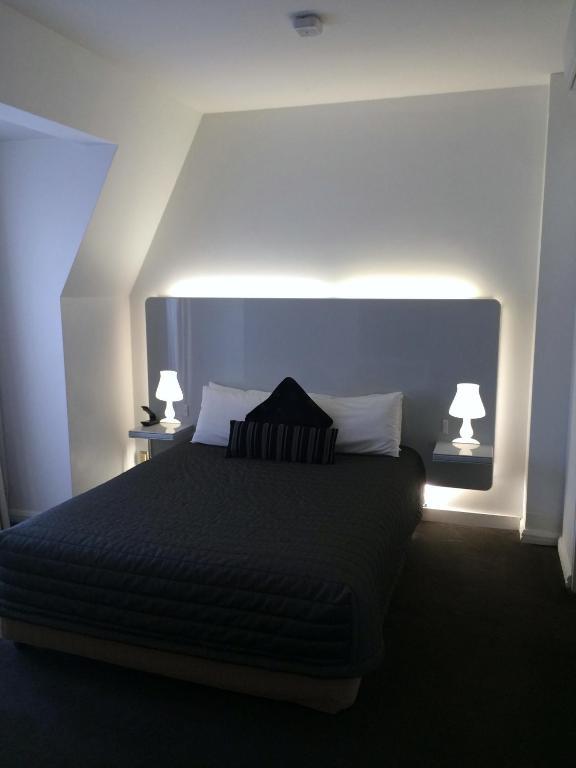 The Social Hotel, Hostel