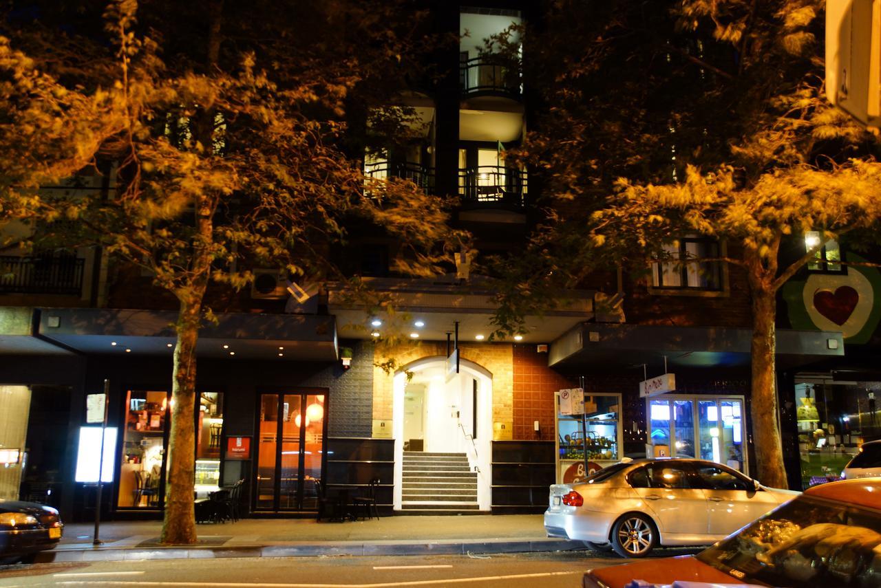 The Social Hotel,