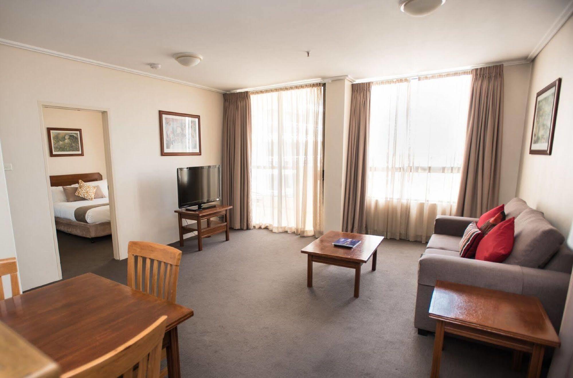 Nesuto Aparthotel