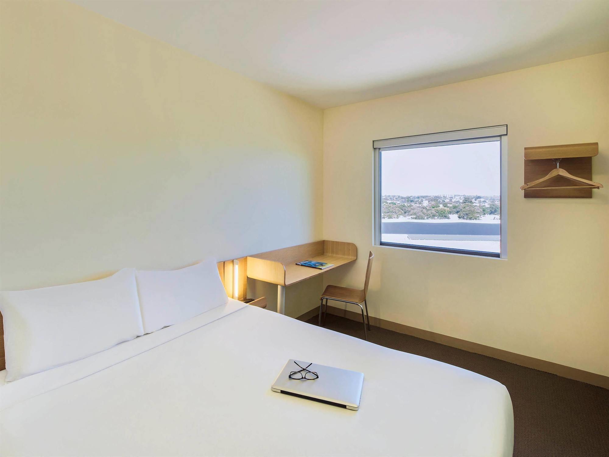 Ibis Budget Olympic Park 3*