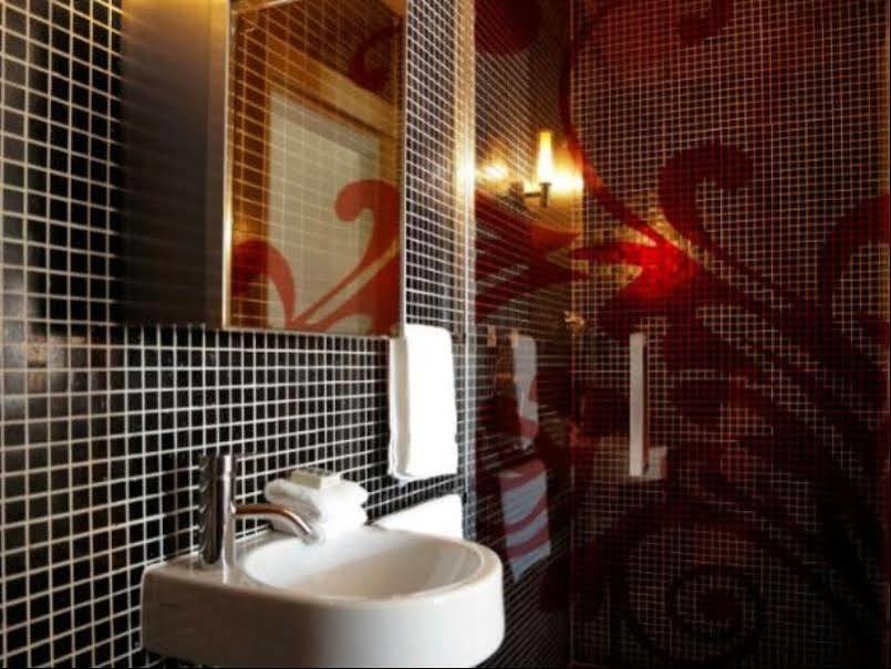 Crown Surry Hills 4* Sydney