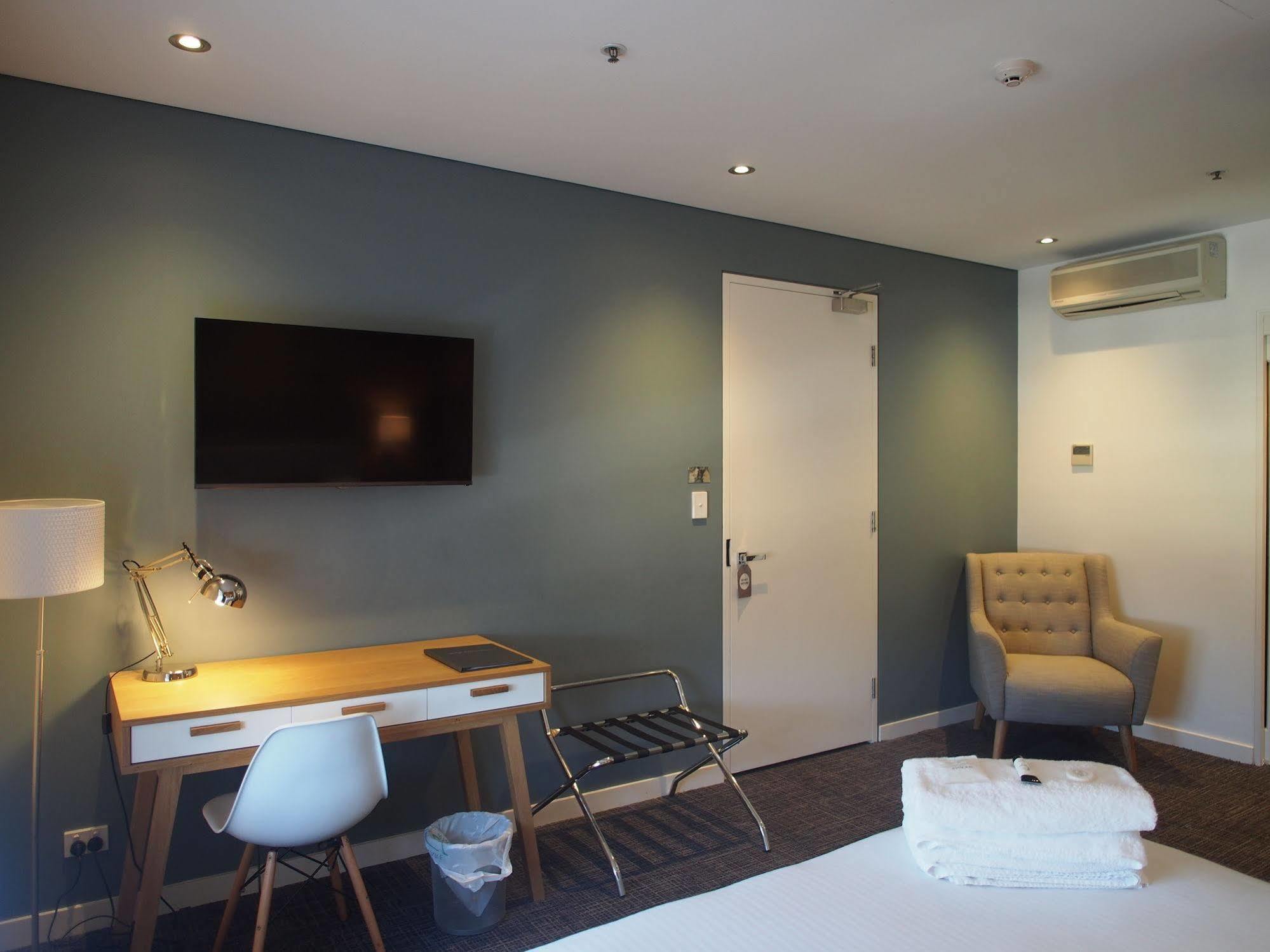Crown Surry Hills Inn 4*