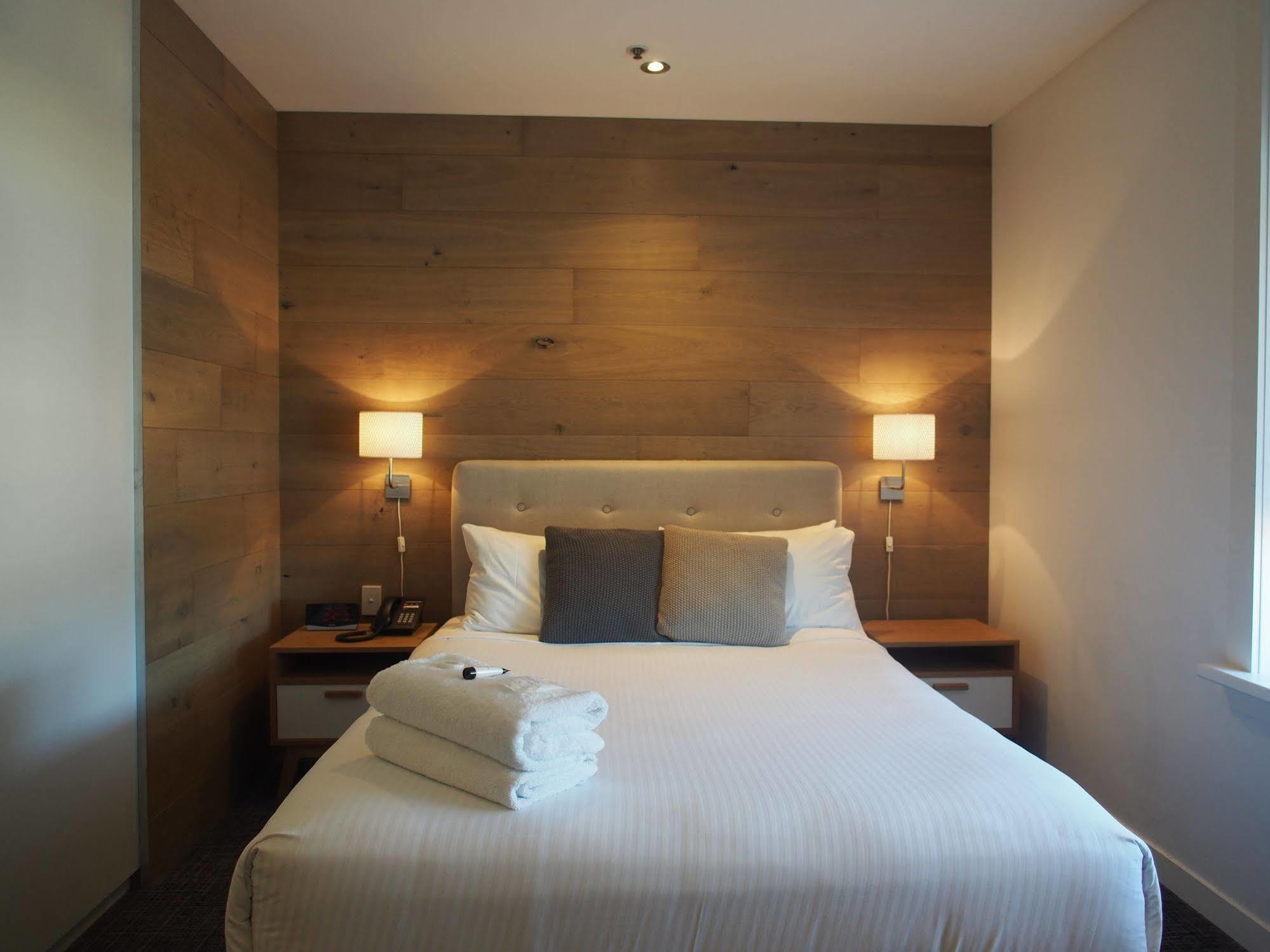 Inn Crown Surry Hills 4*