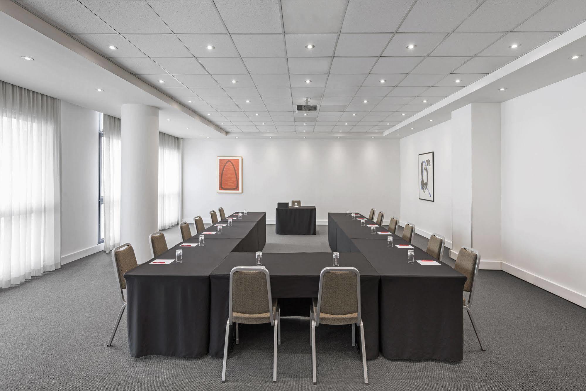 Aparthotel Adina Sydney, Darling Harbour 4*