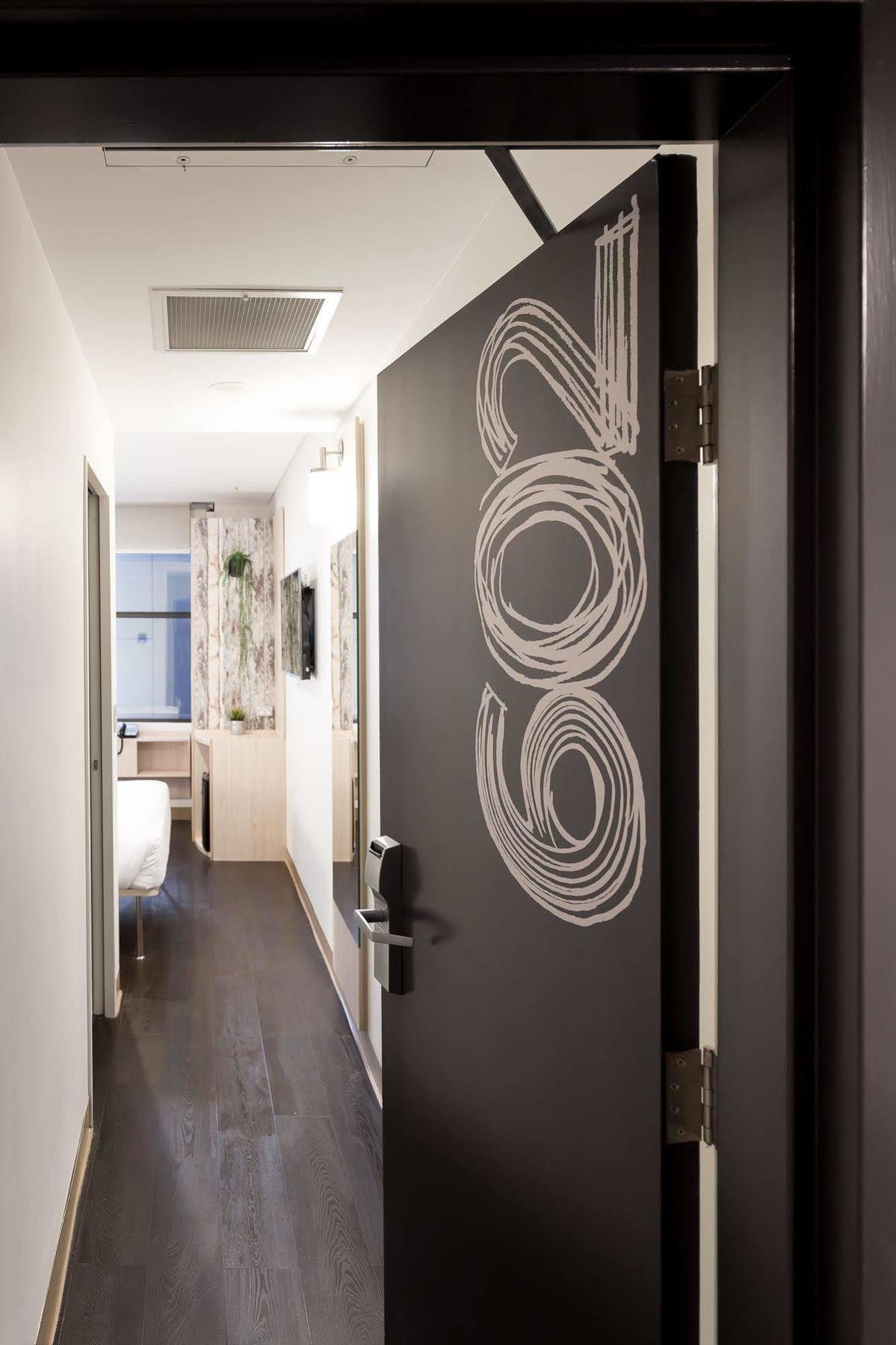Ibis Barangaroo Hotel Sydney