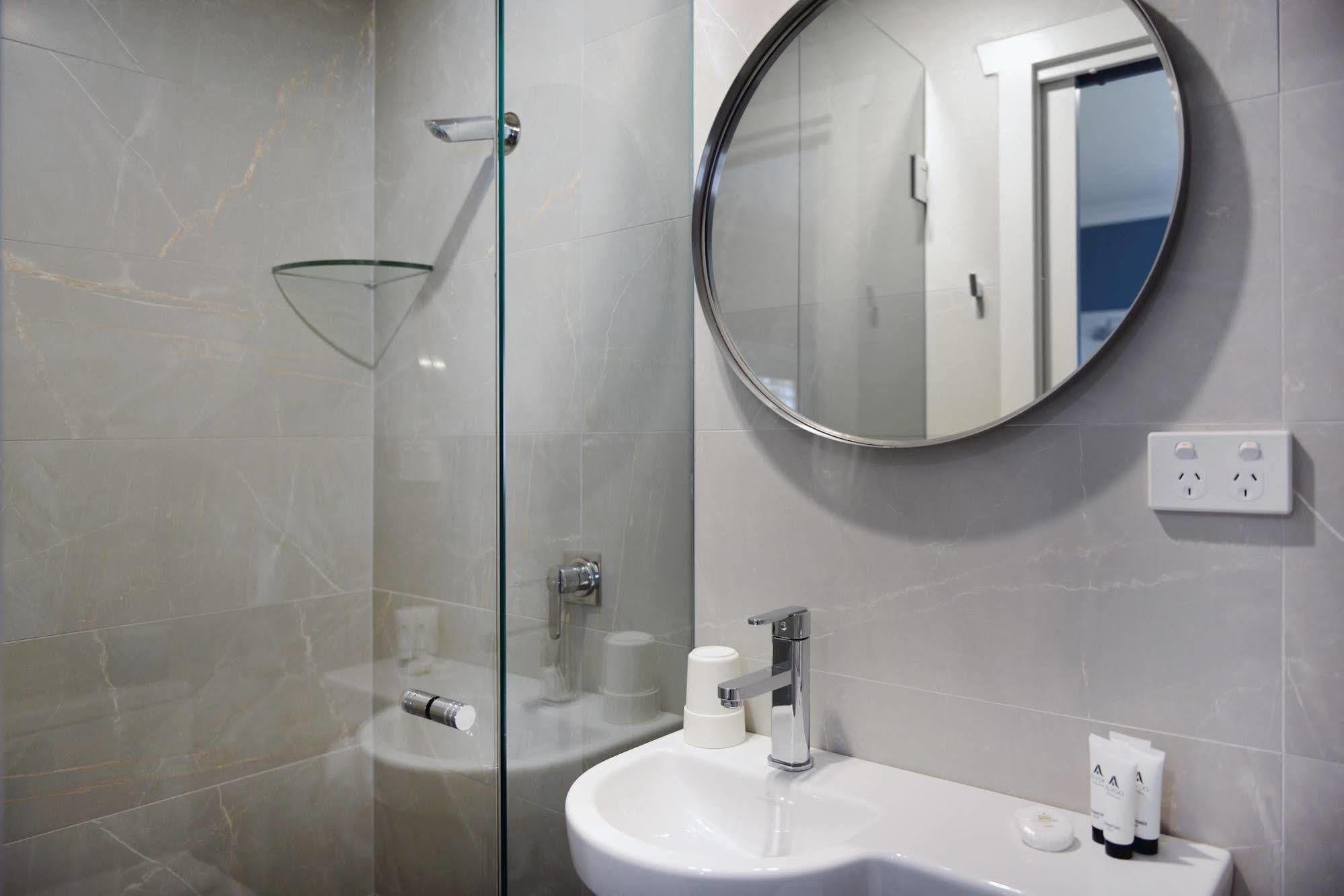 Hotel The Maisonette 3*