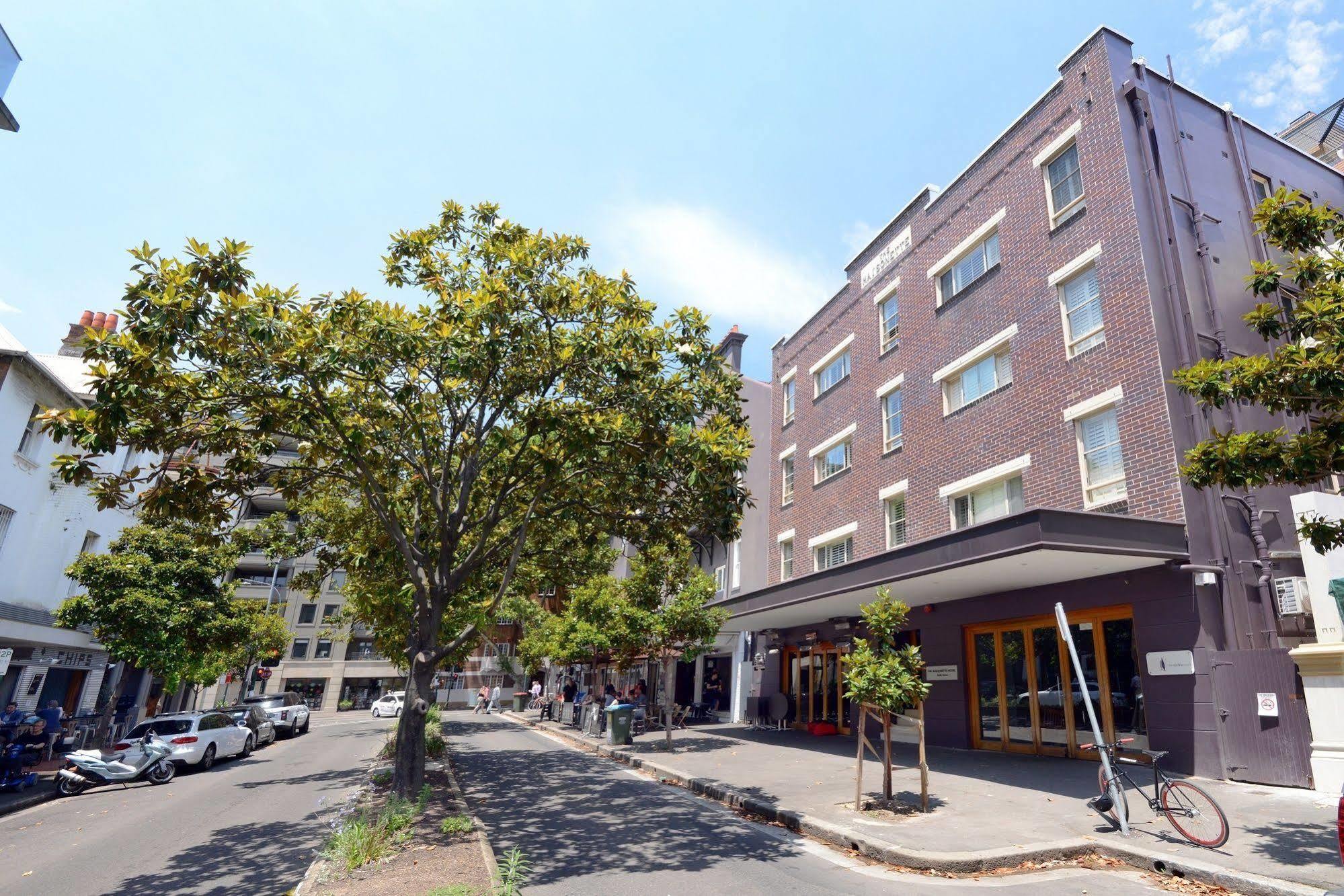 Hotel The Maisonette 3*