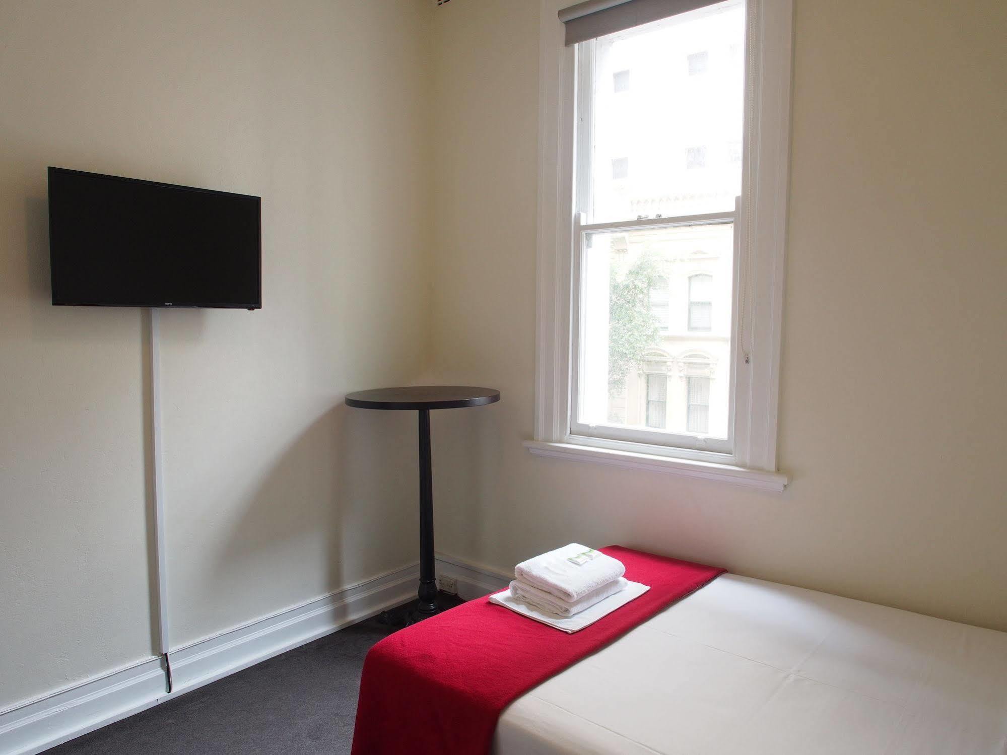 Wynyard Inn Sydney