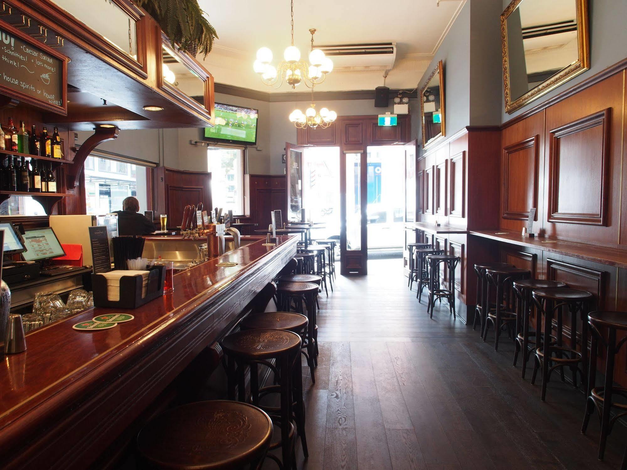 Wynyard Inn Sydney