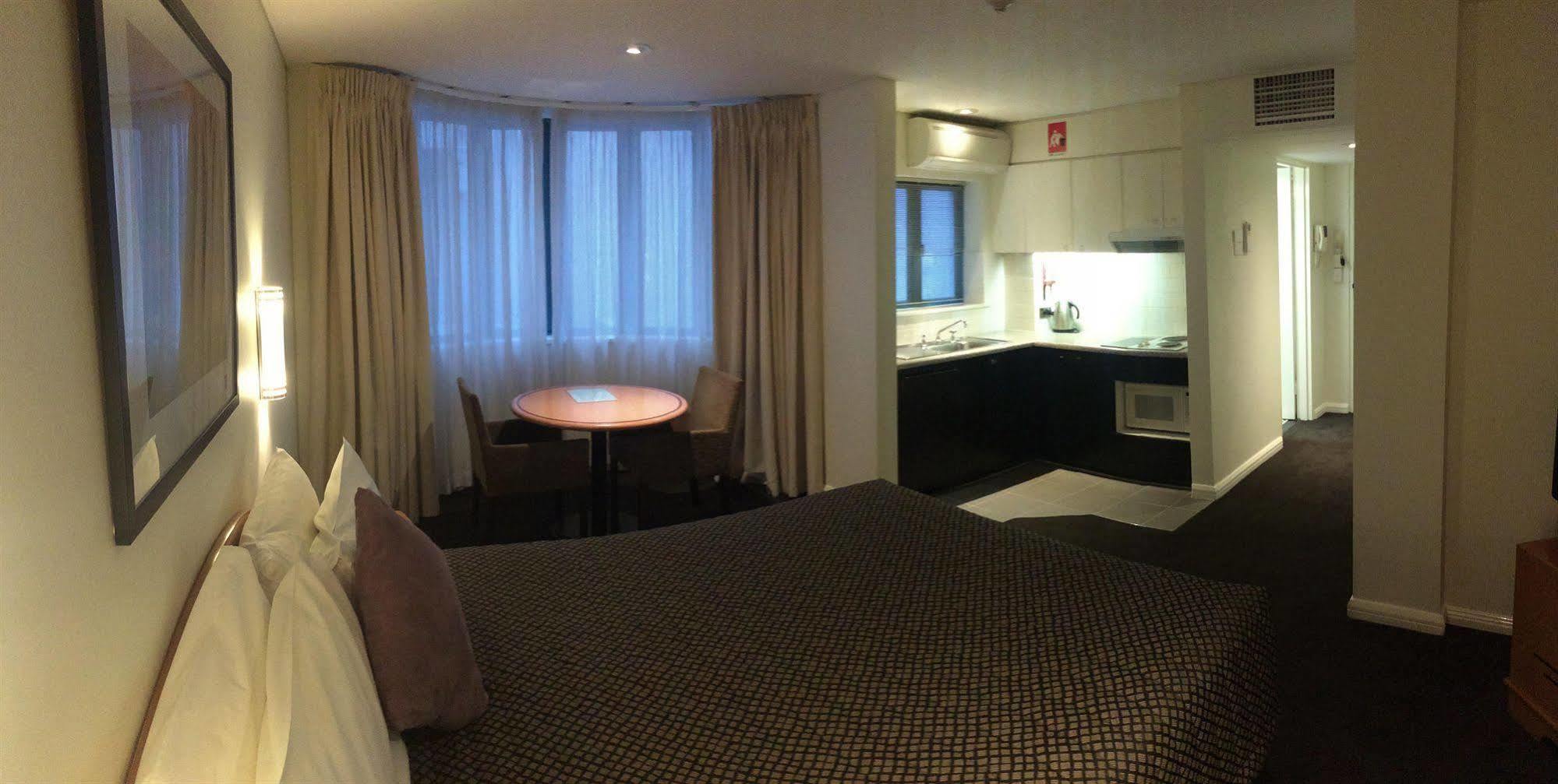 The Social Hotel, *