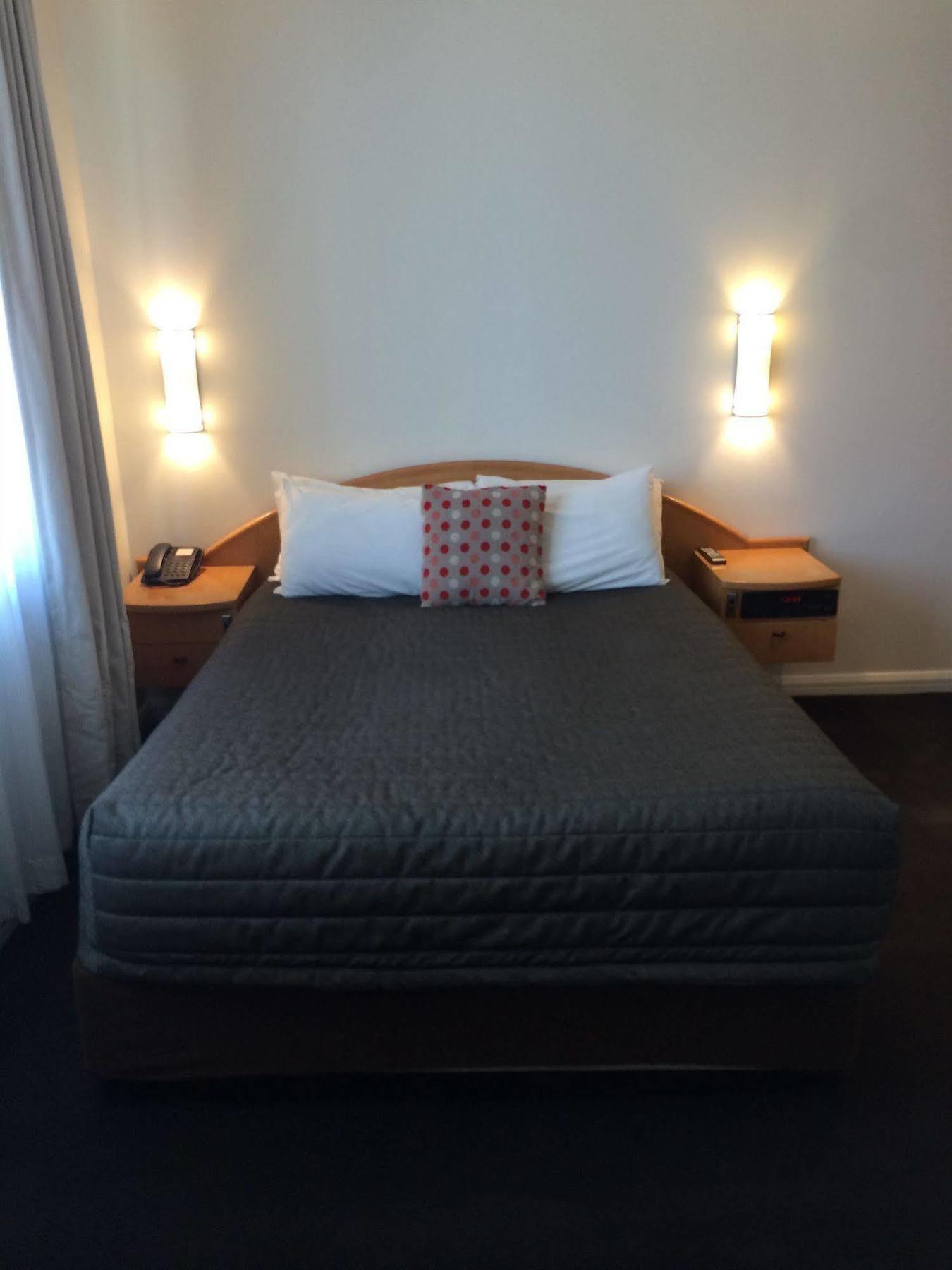The Social Hotel,
