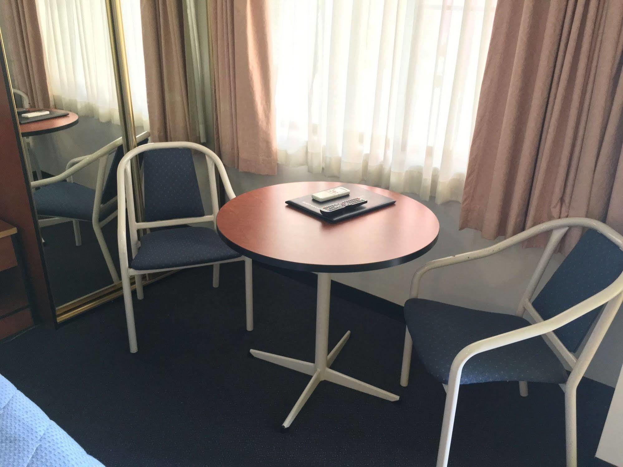 Town And Country Motel Sydney