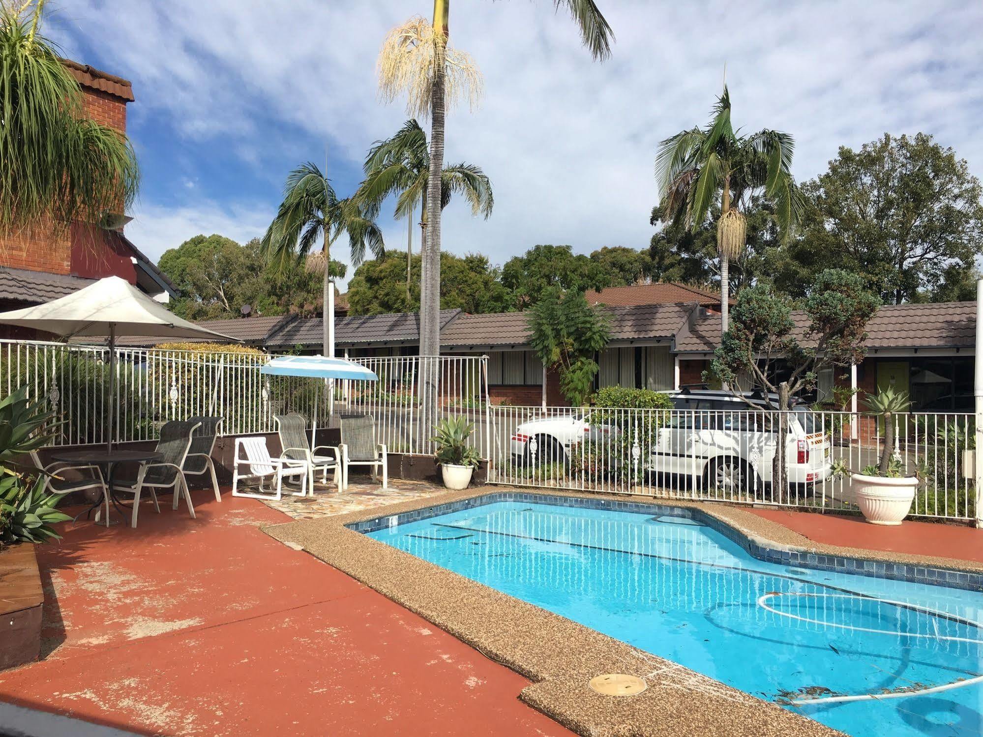 Town And Country 3* Sydney