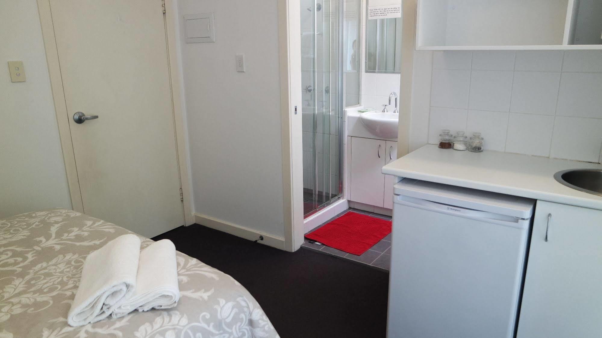Cityview Aparthotel 3*