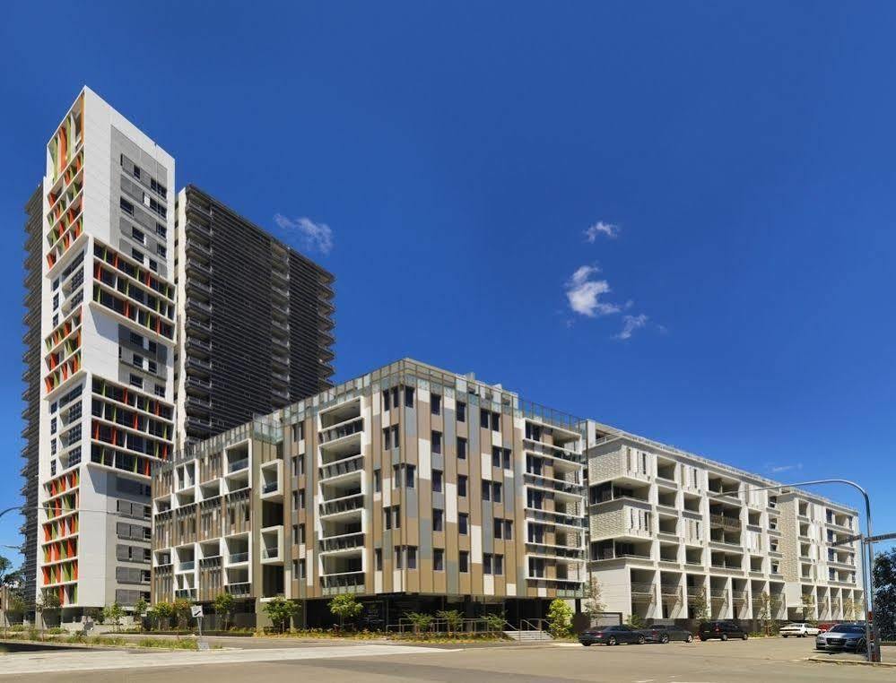 Meriton Zetland 5*