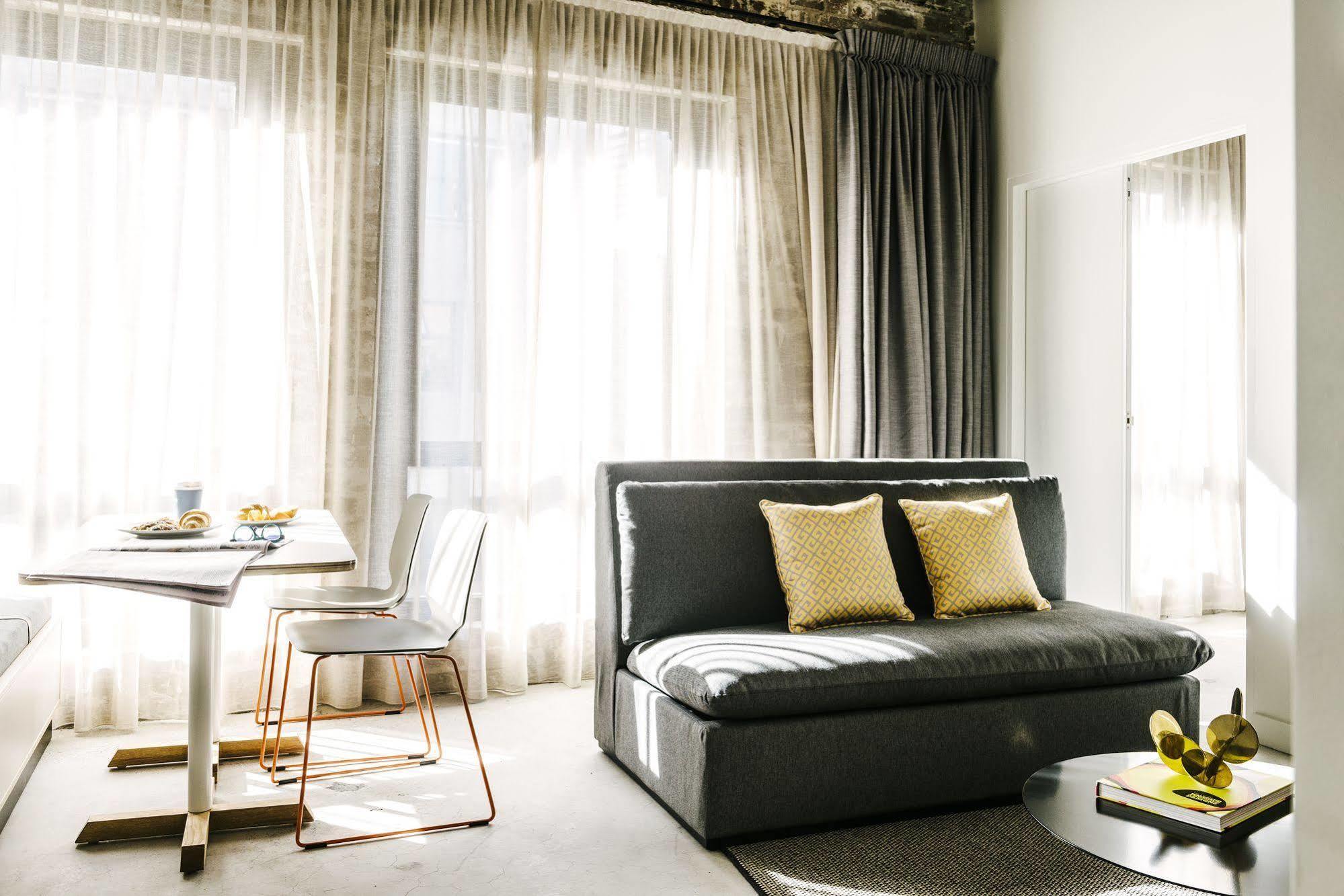 Veriu Broadway Aparthotel 4*