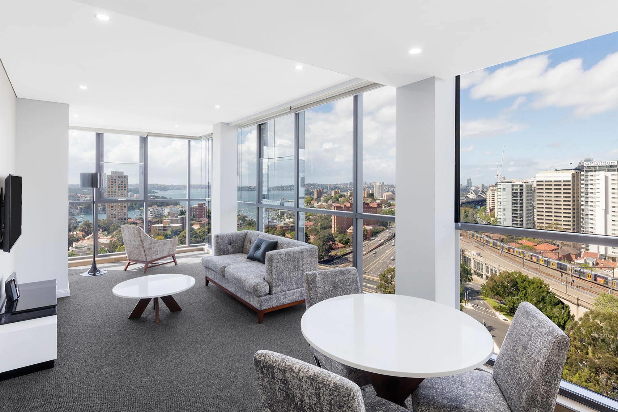 Meriton North Sydney