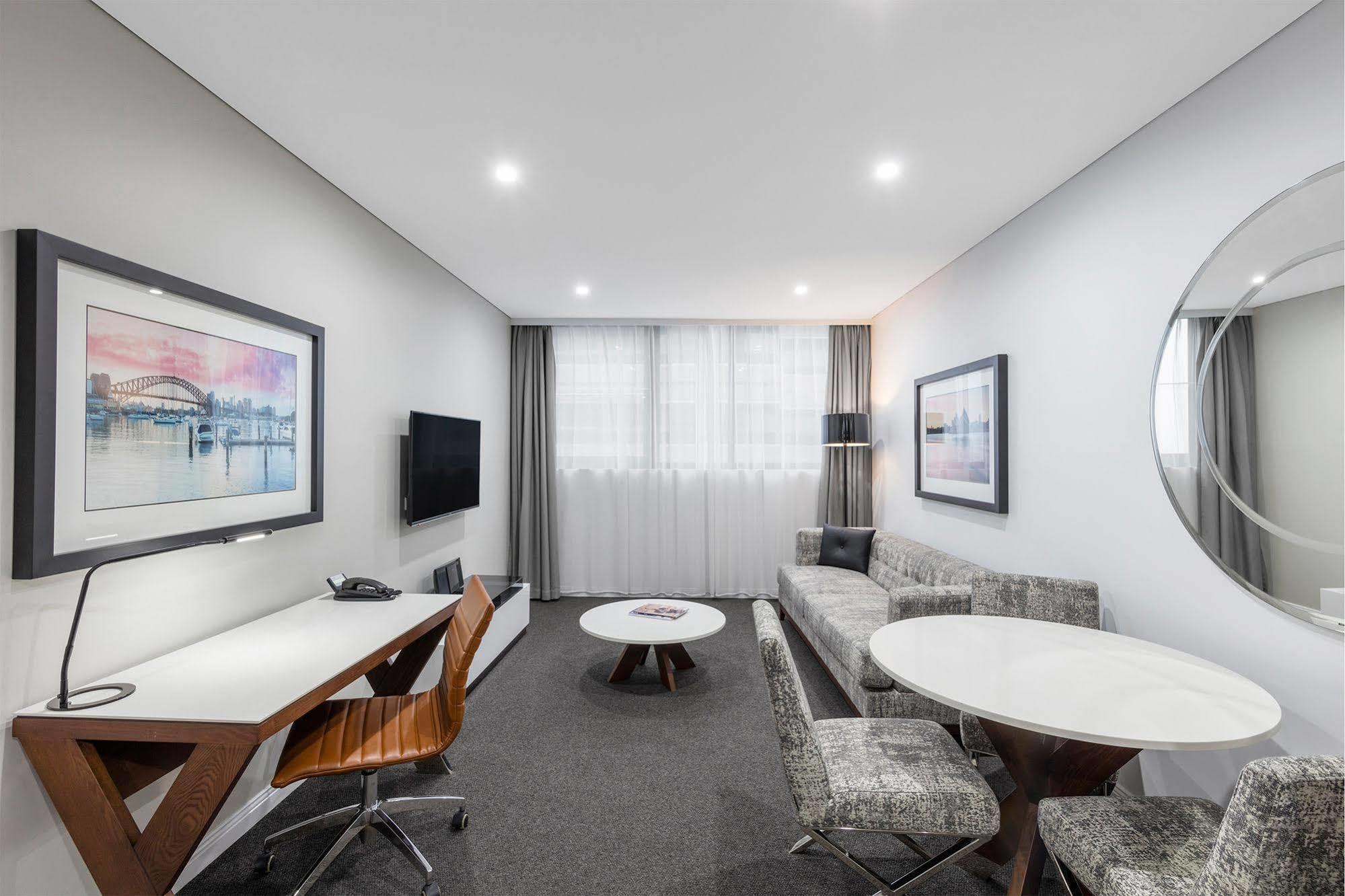 Meriton North 5*