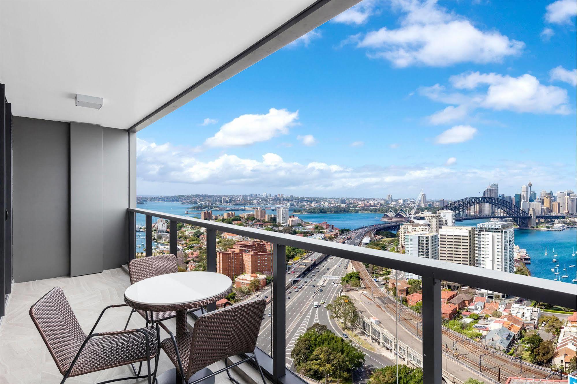 Meriton North 5*