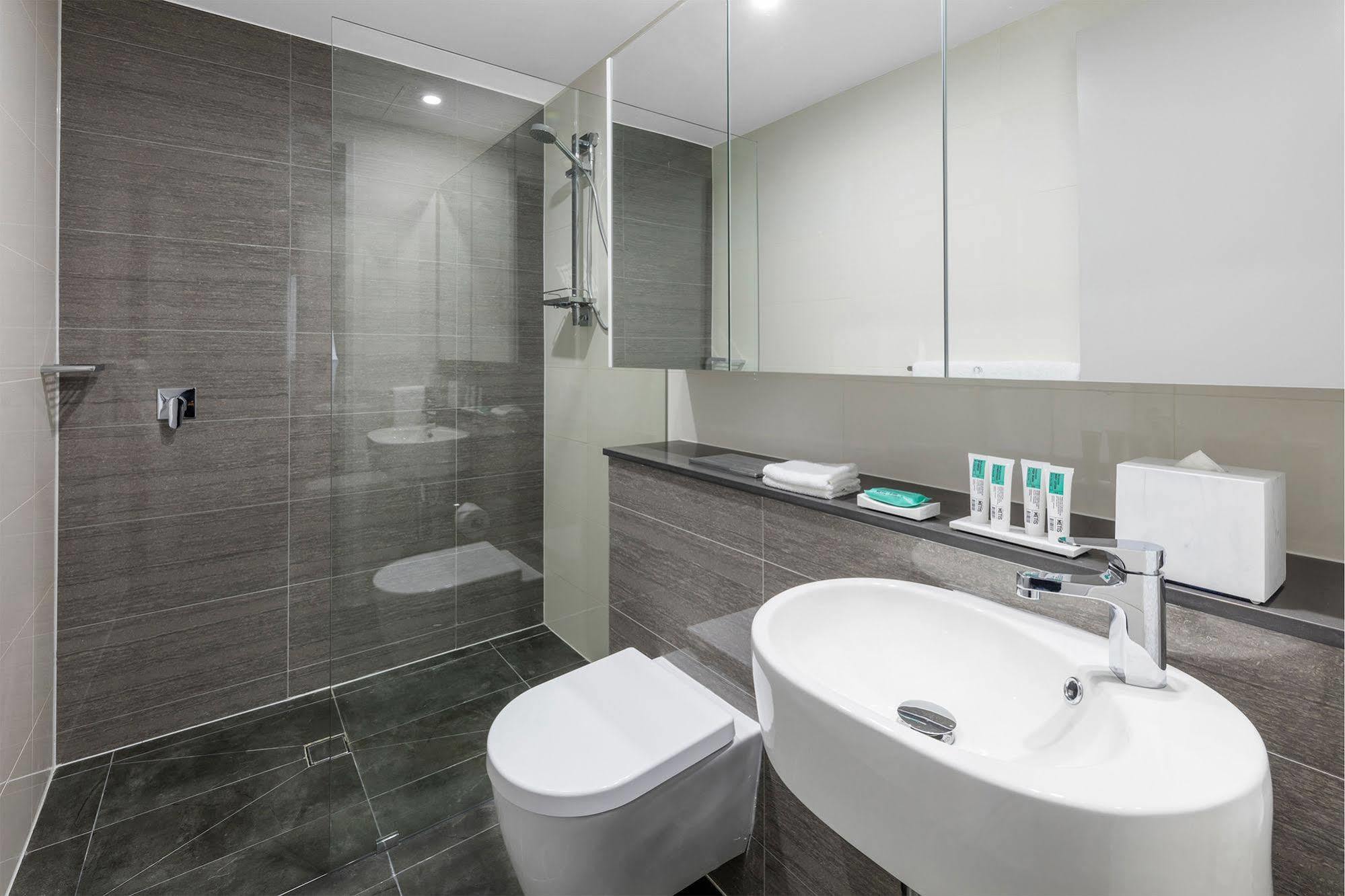 Hotel Meriton North